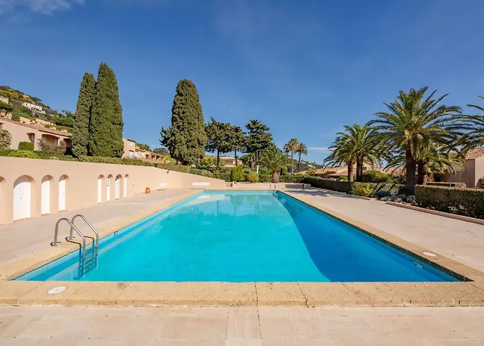 Holiday home El Cantarello-3 By Interhome