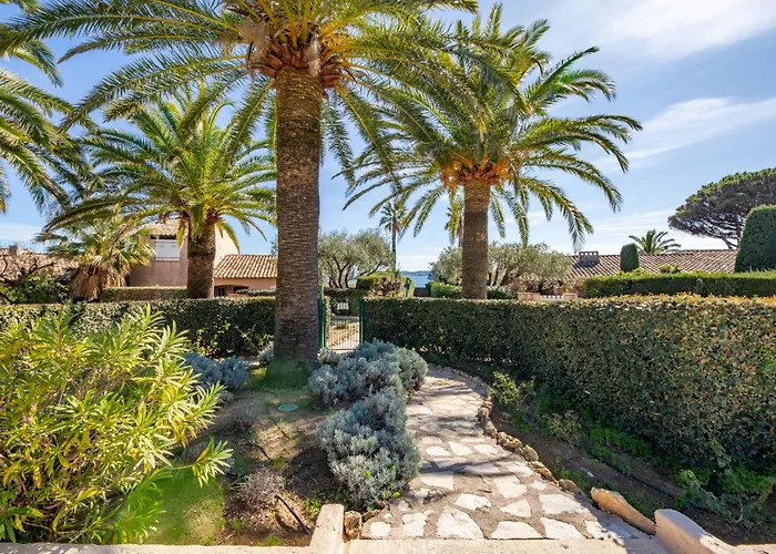 El Cantarello-3 By Interhome